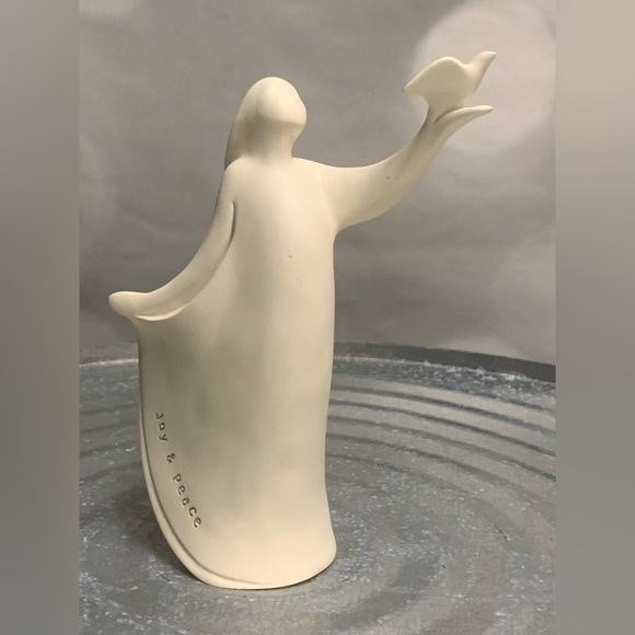 Faith Reflections Peace and Joy figurine - Picture 1 of 5